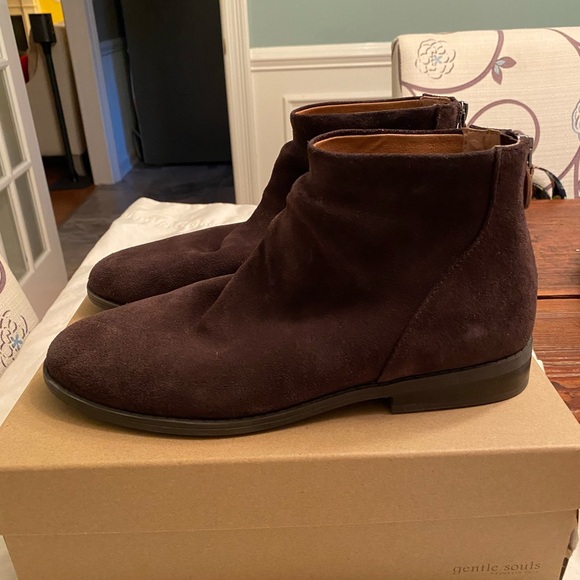 Gentle Souls chocolate brown booties - Picture 4 of 7